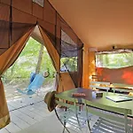 Huttopia Pays Des Bastides *