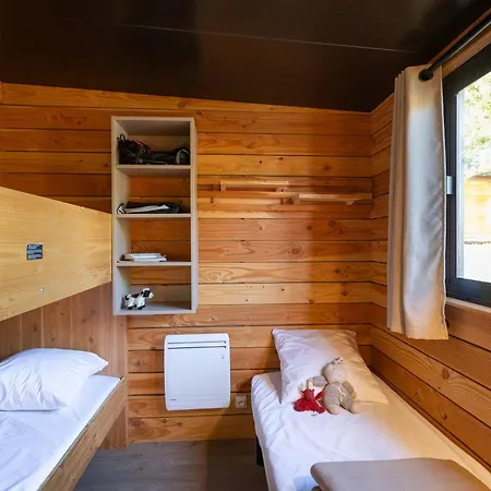 Huttopia Pays Des Bastides * Saint-Étienne-de-Villeréal